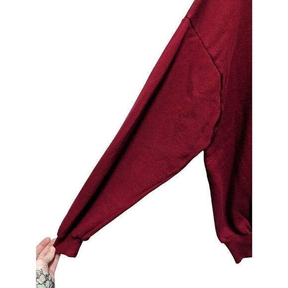 Gopher Women's Vintage 1990s Grannycore Red and Navy Blue With Embroidered Bear - Picture 2 of 8